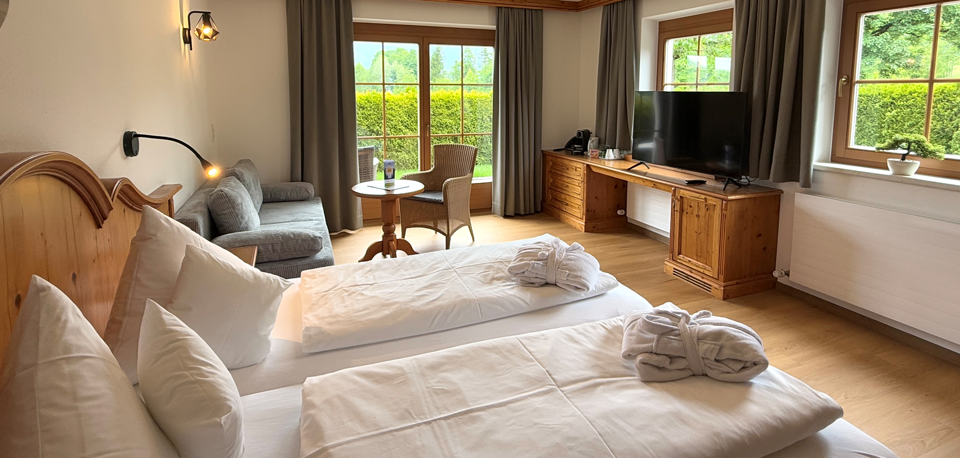 Foto: Erleben Sie das neue Familienzimmer Brandstadl in Ihrem Urlaub mit Hund im Appartement Haus Söll Wilder Kaiser in Tirol Österreich.